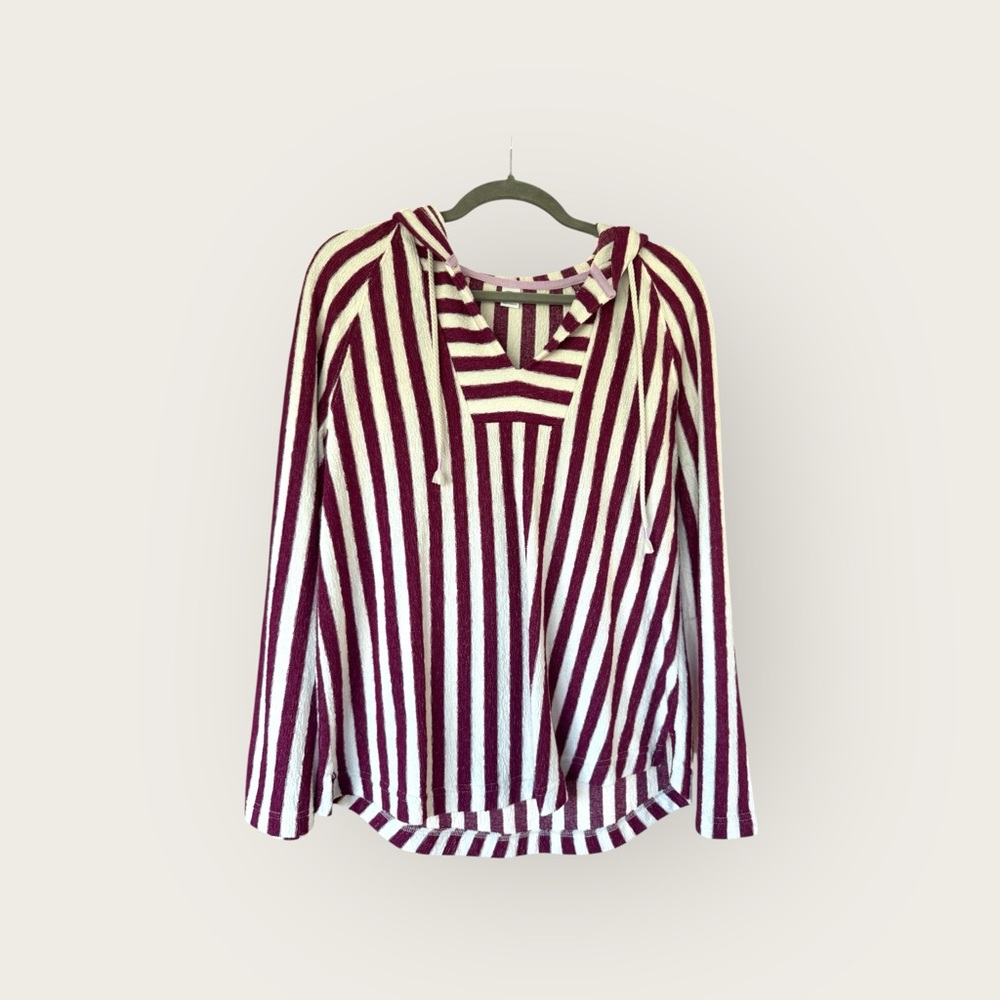Old Navy Red and White Long Sleeve Tie Front Blouse